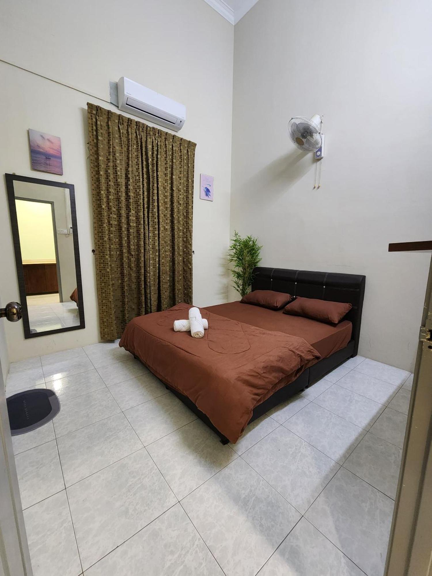 Galaxy Guest Home By Ipoh Maju Stay Экстерьер фото