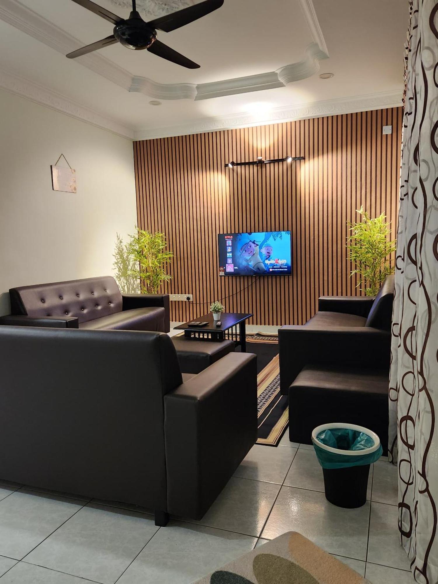 Galaxy Guest Home By Ipoh Maju Stay Экстерьер фото