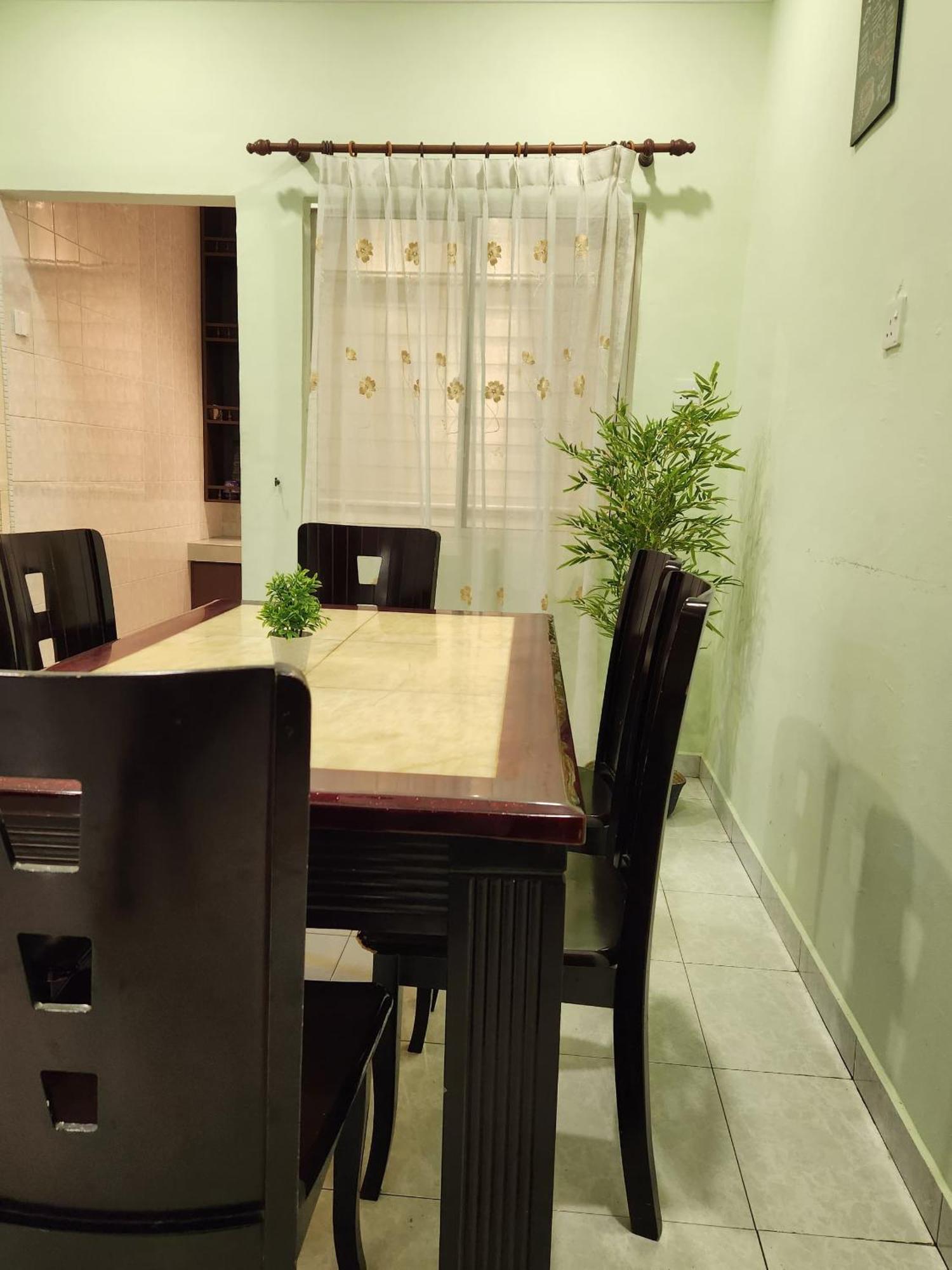 Galaxy Guest Home By Ipoh Maju Stay Экстерьер фото
